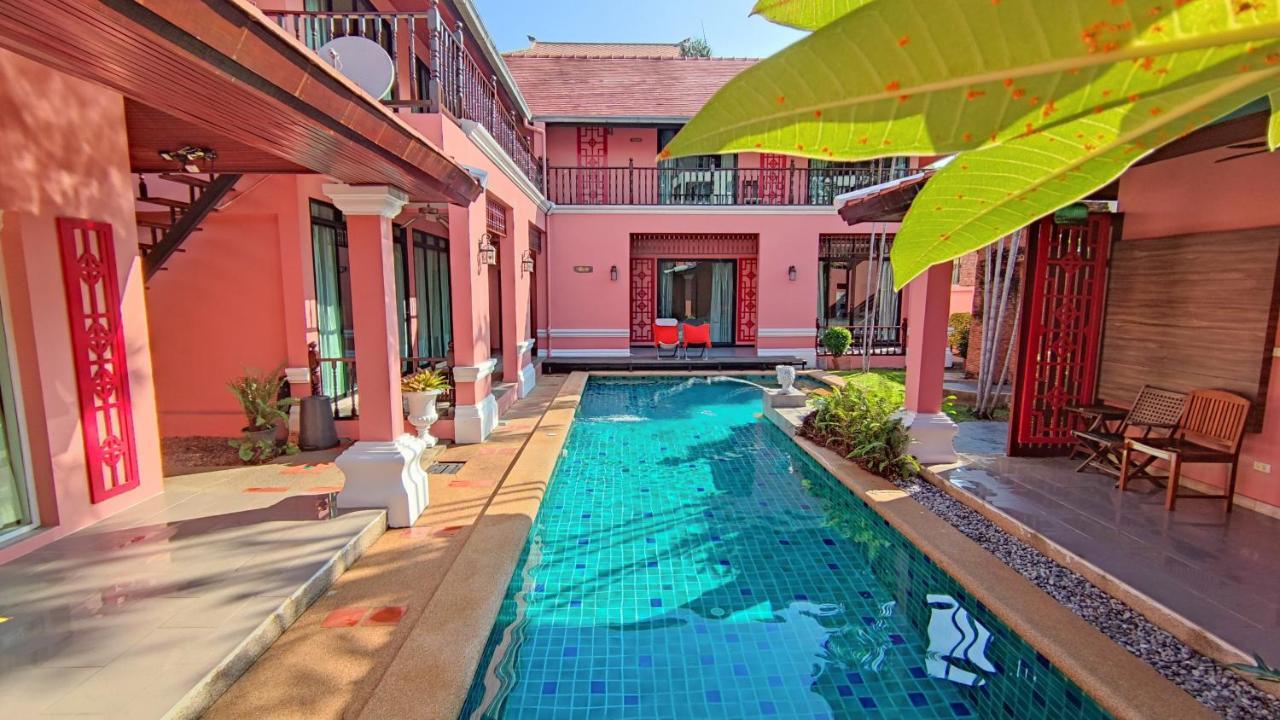 พระตำหนักวิลล่า 10 ห้องนอน พร้อมสระว่ายน้ำส่วนตัว Pattaya Bagian luar foto
